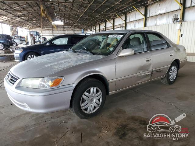 4T1BG22K9YU761687 2000 TOYOTA CAMRY photo no. 18