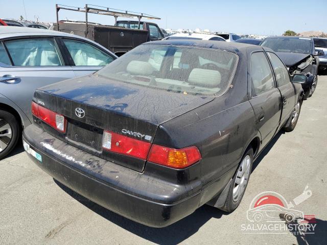 JT2BG22K7Y0447699 2000 TOYOTA CAMRY photo no. 3