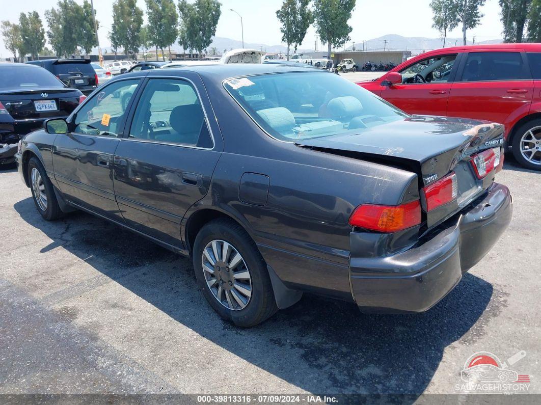 JT2BG22K010603765 2001 TOYOTA CAMRY photo no. 3