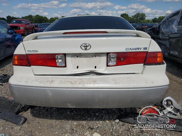 JT2BG22K810574032 2001 TOYOTA CAMRY photo no. 6