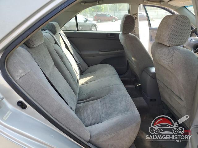 4T1BE32K82U110232 2002 TOYOTA CAMRY photo no. 10