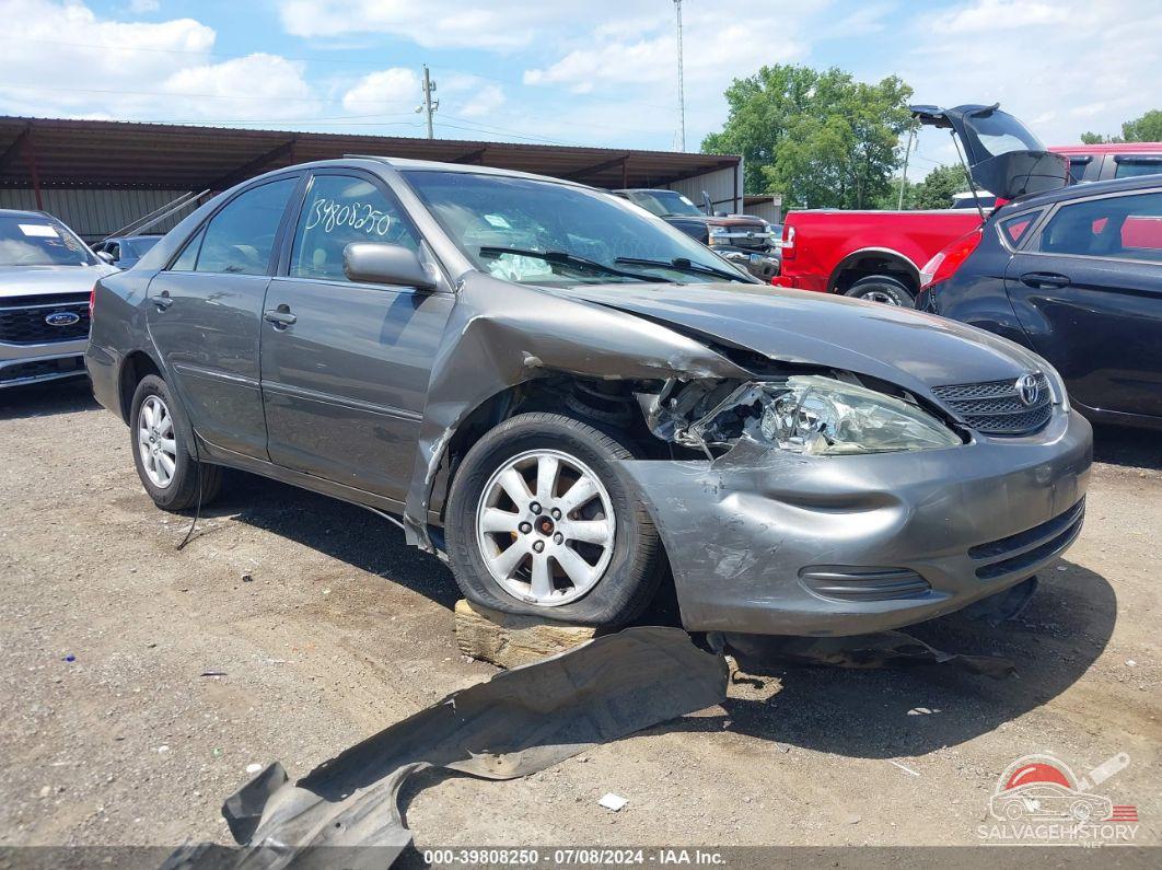 4T1BF30K52U519188 2002 TOYOTA CAMRY photo no. 2