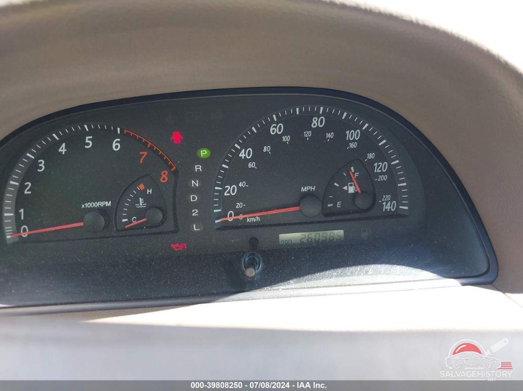 4T1BF30K52U519188 2002 TOYOTA CAMRY photo no. 7