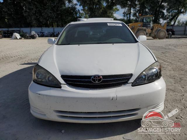 4T1BF32K52U007511 2002 TOYOTA CAMRY photo no. 5