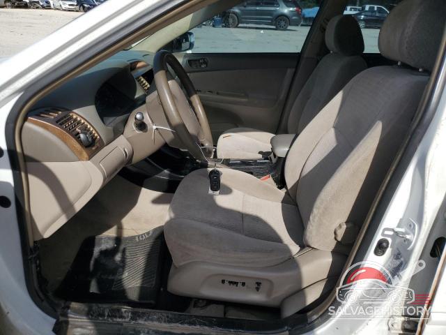4T1BF32K52U007511 2002 TOYOTA CAMRY photo no. 7