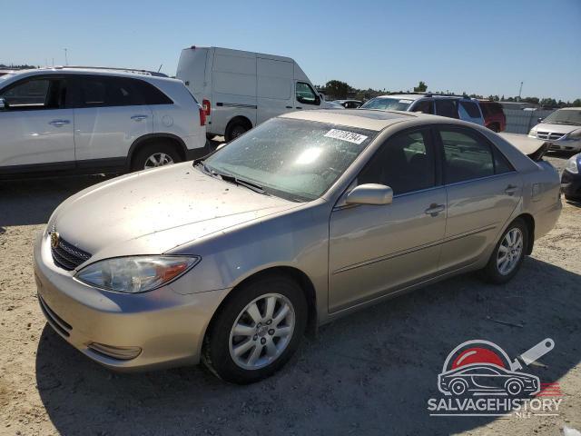 JTDBE30K020132594 2002 TOYOTA CAMRY photo no. 4