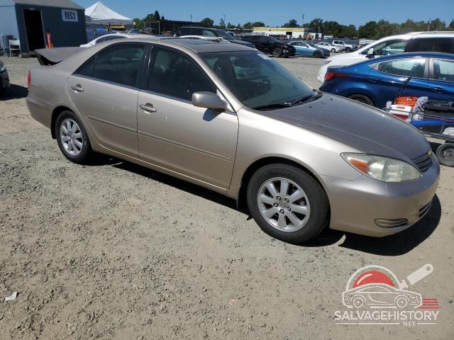 JTDBE30K020132594 2002 TOYOTA CAMRY photo no. 4