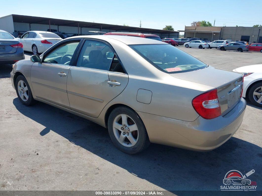 JTDBE32K720016841 2002 TOYOTA CAMRY photo no. 3