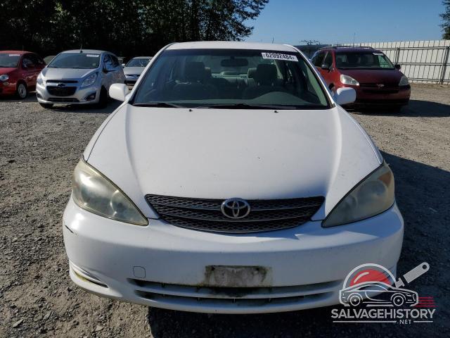 JTDBE32K820042543 2002 TOYOTA CAMRY photo no. 5