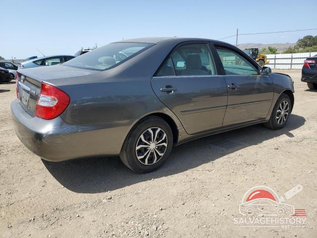 JTDBE32K820117340 2002 TOYOTA CAMRY photo no. 3