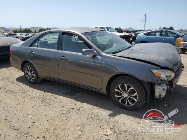 JTDBE32K820117340 2002 TOYOTA CAMRY photo no. 4