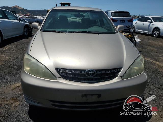 4T1BE32KX3U227702 2003 TOYOTA CAMRY photo no. 5