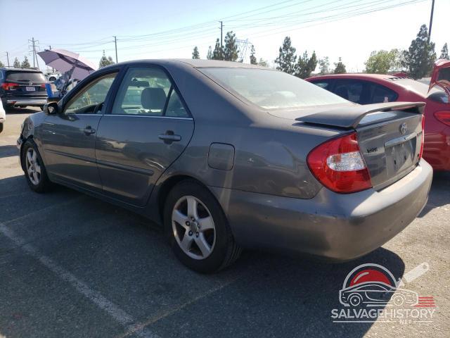 4T1BF32K63U562839 2003 TOYOTA CAMRY photo no. 2