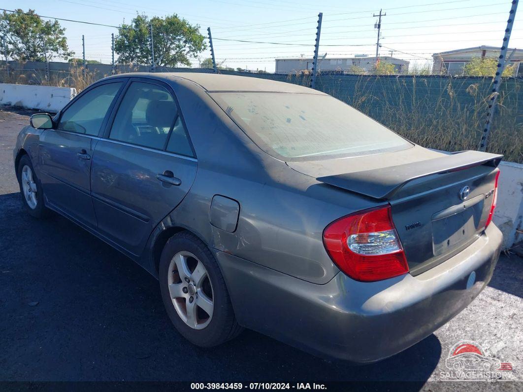 JTDBE32K330169766 2003 TOYOTA CAMRY photo no. 3