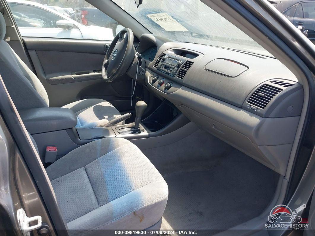4T1BE32K24U885757 2004 TOYOTA CAMRY photo no. 5