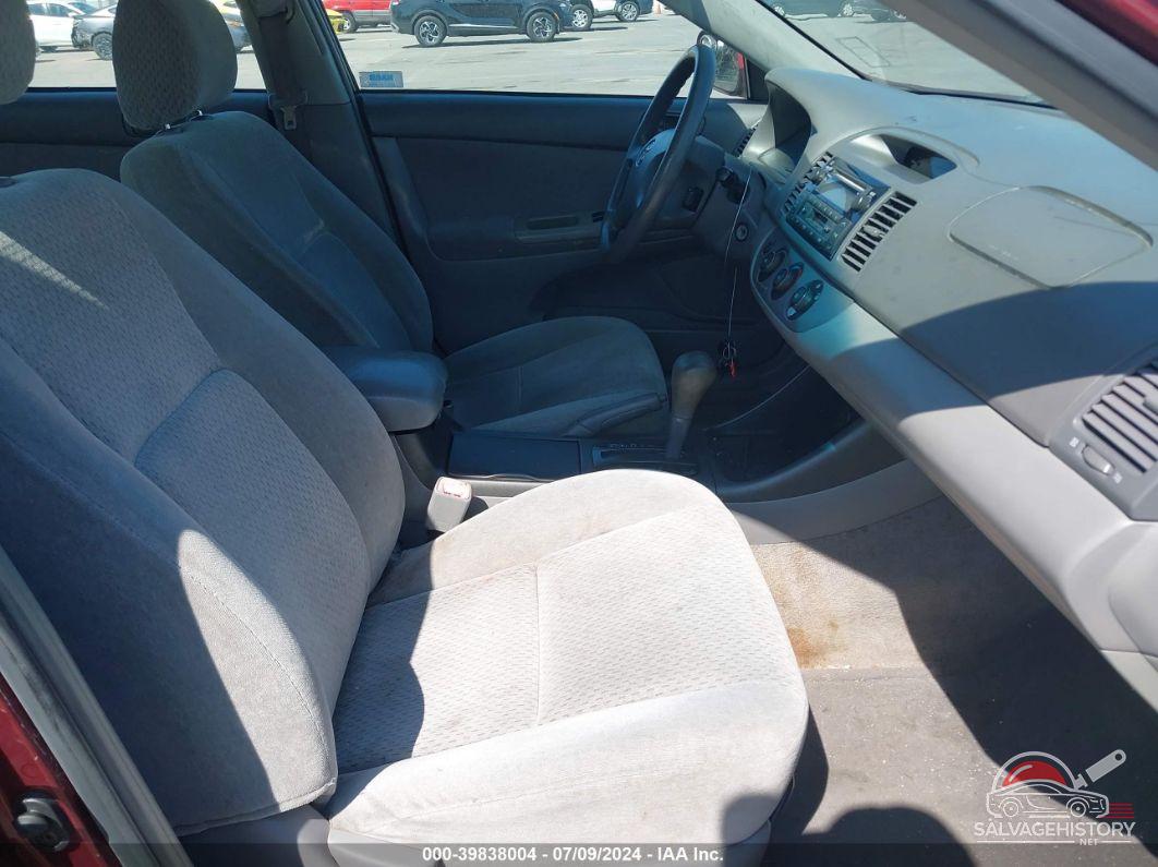 4T1BE32K64U352181 2004 TOYOTA CAMRY photo no. 5