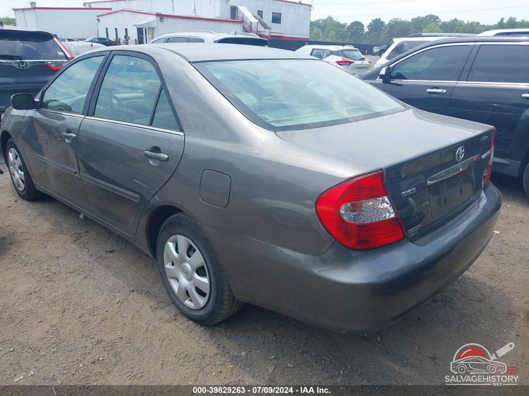 4T1BE32K74U857145 2004 TOYOTA CAMRY photo no. 3