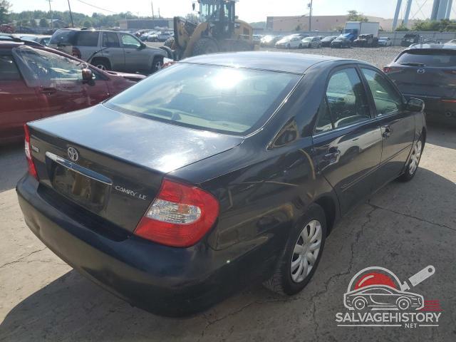 4T1BE32KX4U310824 2004 TOYOTA CAMRY photo no. 3