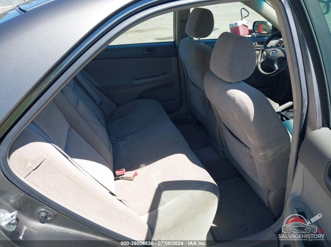 JTDBE32KX40274435 2004 TOYOTA CAMRY photo no. 8