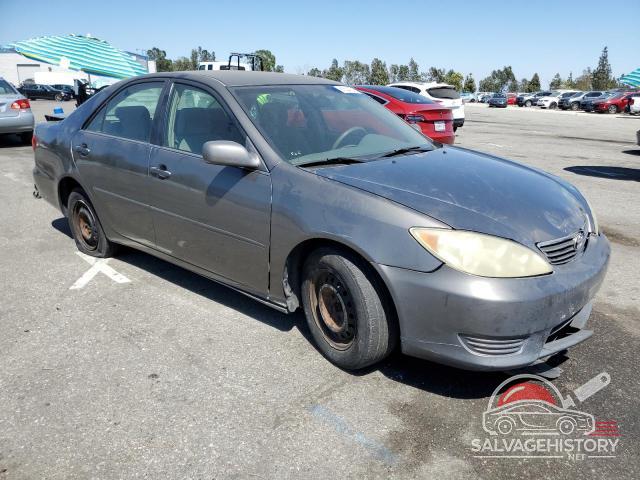 4T1BE32K25U638398 2005 TOYOTA CAMRY photo no. 4