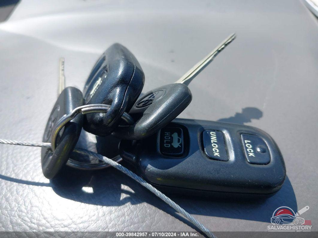 4T1BE32K75U542444 2005 TOYOTA CAMRY photo no. 11