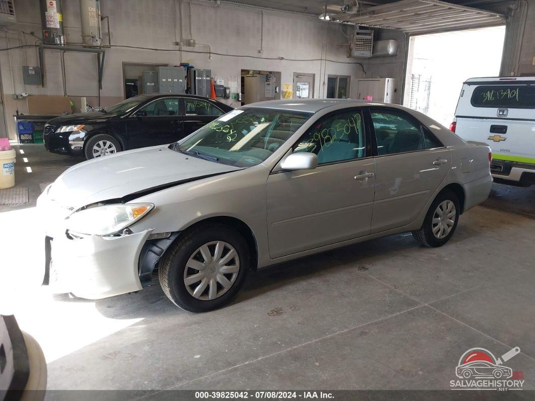4T1BE32K75U571734 2005 TOYOTA CAMRY photo no. 2