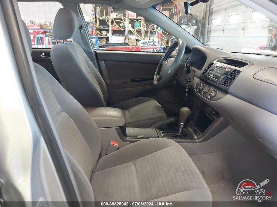 4T1BE32K75U571734 2005 TOYOTA CAMRY photo no. 5