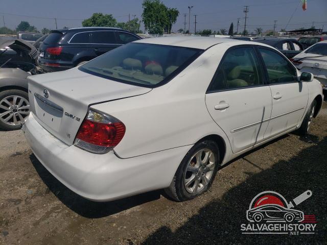 4T1BF32K95U097976 2005 TOYOTA CAMRY photo no. 3