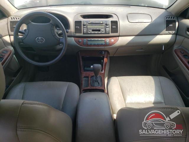 4T1BF32K95U097976 2005 TOYOTA CAMRY photo no. 8