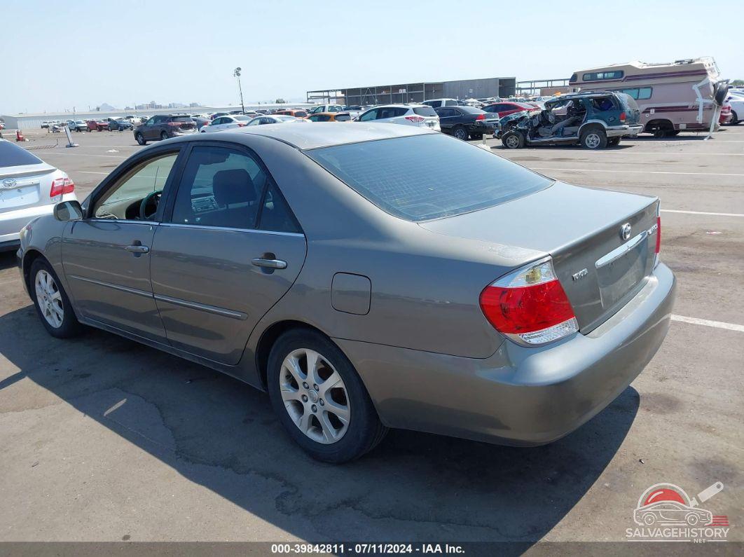 4T1BE30K26U715811 2006 TOYOTA CAMRY photo no. 3