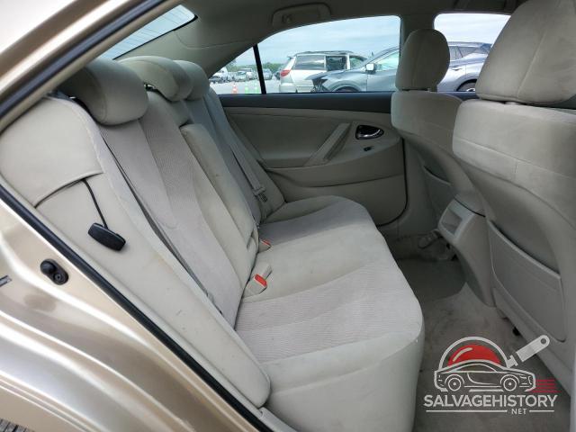4T1BF3EK0AU044329 2010 TOYOTA CAMRY photo no. 10