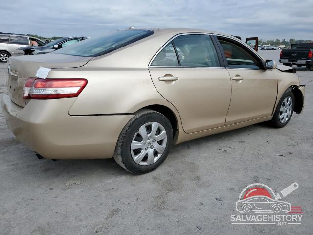 4T1BF3EK0AU044329 2010 TOYOTA CAMRY photo no. 3