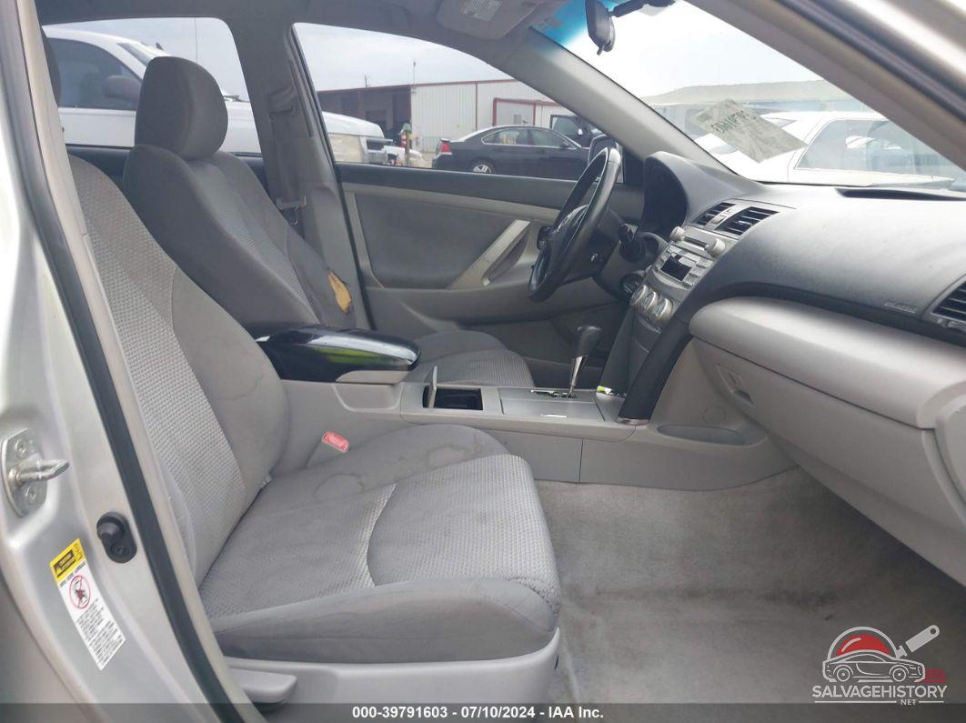 4T1BF3EK3AU065112 2010 TOYOTA CAMRY photo no. 5