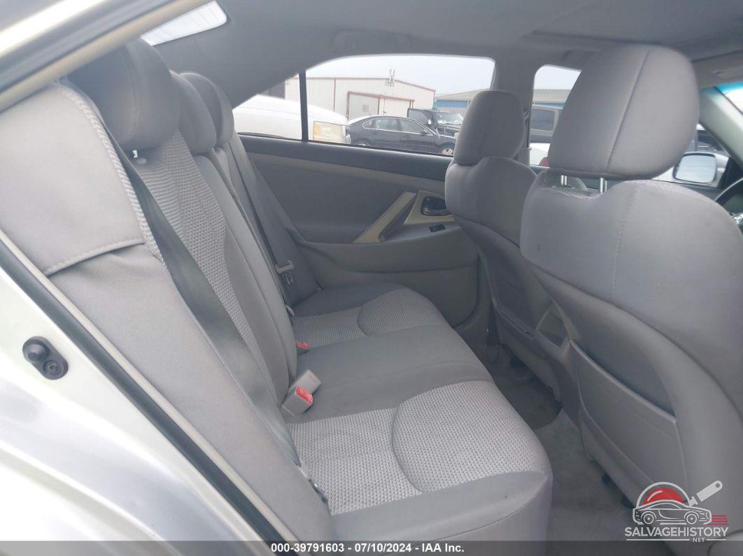 4T1BF3EK3AU065112 2010 TOYOTA CAMRY photo no. 8
