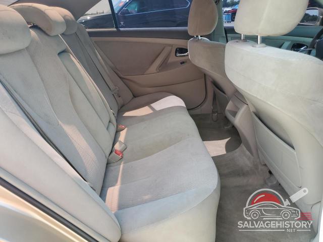 4T1BF3EK5AU020480 2010 TOYOTA CAMRY photo no. 10