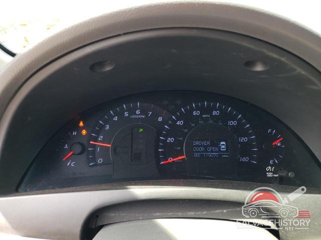 4T1BF3EK9AU096915 2010 TOYOTA CAMRY photo no. 9