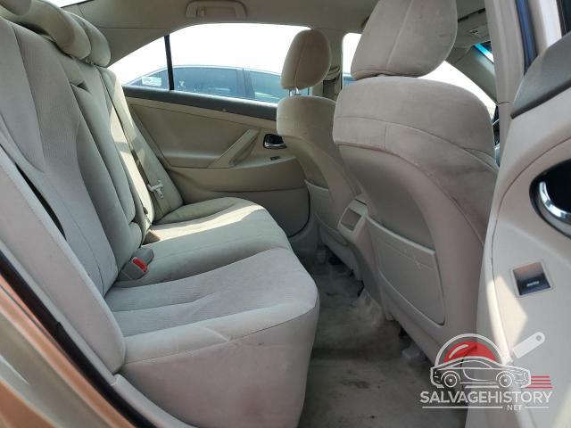4T1BF3EK1BU156400 2011 TOYOTA CAMRY photo no. 10