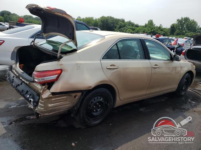 4T1BF3EK1BU156400 2011 TOYOTA CAMRY photo no. 3
