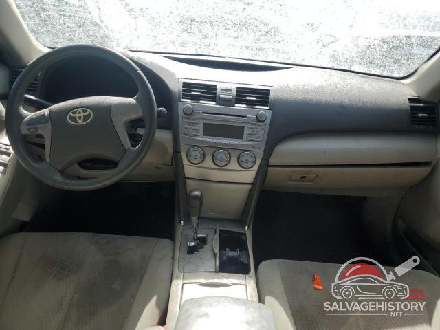 4T1BF3EK1BU223268 2011 TOYOTA CAMRY photo no. 8