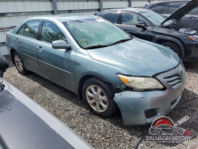 4T1BF3EK2BU635067 2011 TOYOTA CAMRY photo no. 4