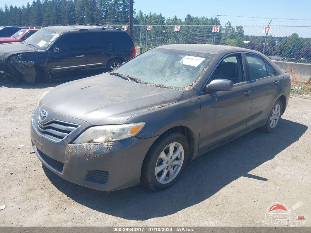 4T1BF3EK2BU690537 2011 TOYOTA CAMRY photo no. 2
