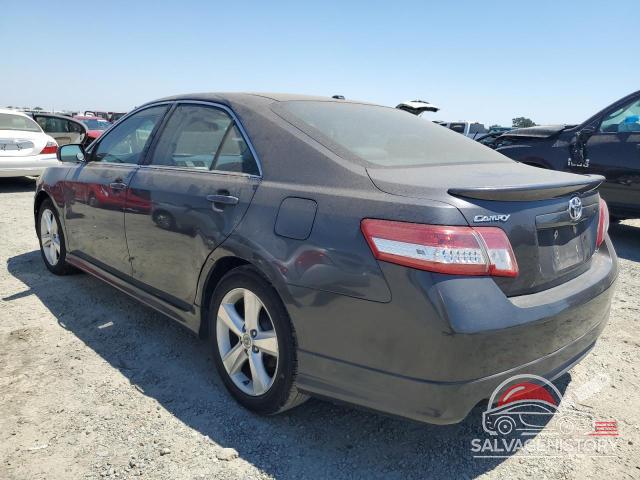 4T1BF3EK3BU231369 2011 TOYOTA CAMRY photo no. 2