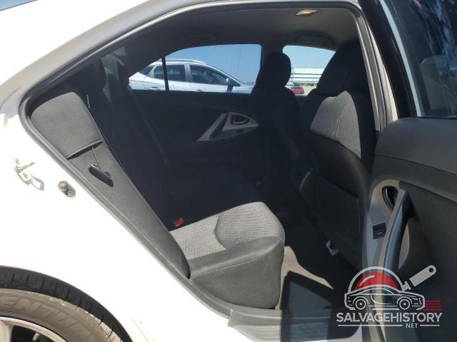 4T1BF3EK3BU620674 2011 TOYOTA CAMRY photo no. 10