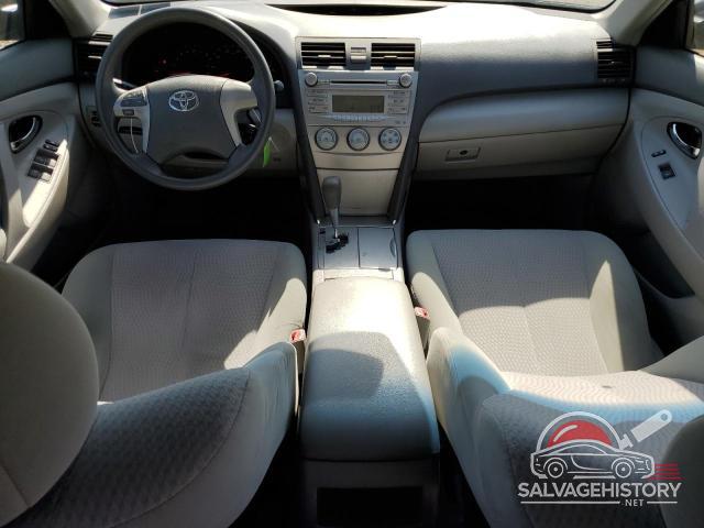 4T1BF3EK4BU128770 2011 TOYOTA CAMRY photo no. 8