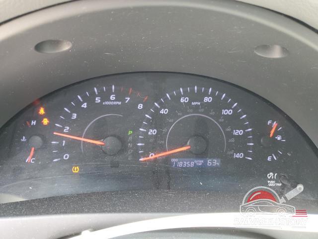 4T1BF3EK5BU166878 2011 TOYOTA CAMRY photo no. 9