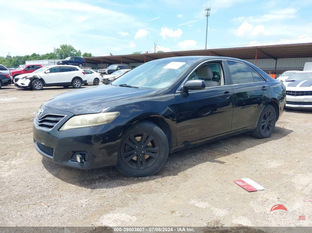 4T1BF3EK6BU766079 2011 TOYOTA CAMRY photo no. 2