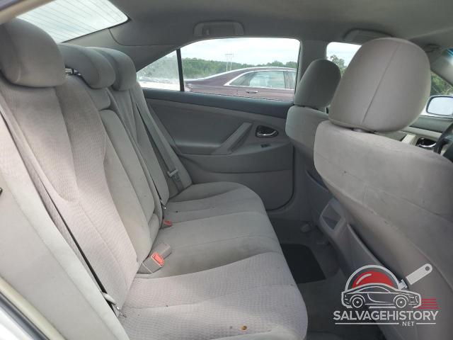 4T1BF3EK8BU690252 2011 TOYOTA CAMRY photo no. 10