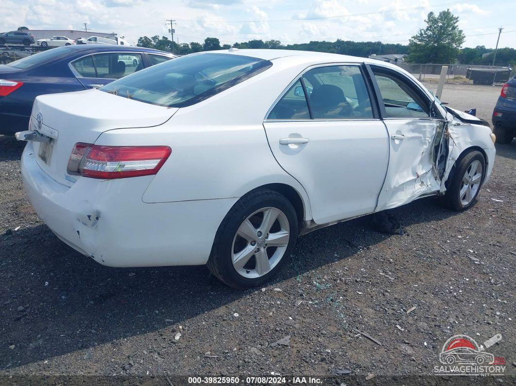 4T1BF3EK9BU651735 2011 TOYOTA CAMRY photo no. 4