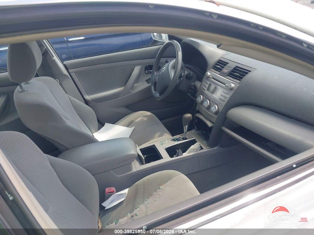 4T1BF3EK9BU651735 2011 TOYOTA CAMRY photo no. 5