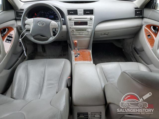 4T1BF3EK9BU745761 2011 TOYOTA CAMRY photo no. 8